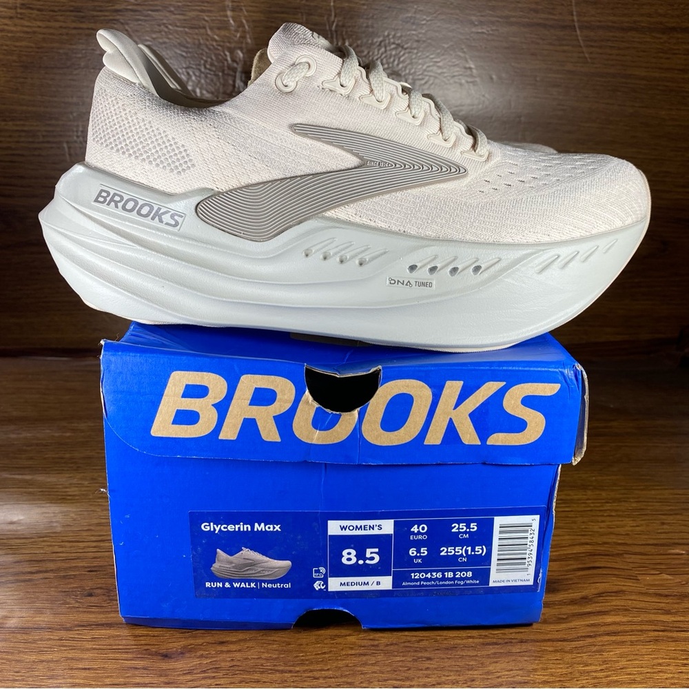 Brooks Glycerin Max Women's Shoes - Cream and Gray